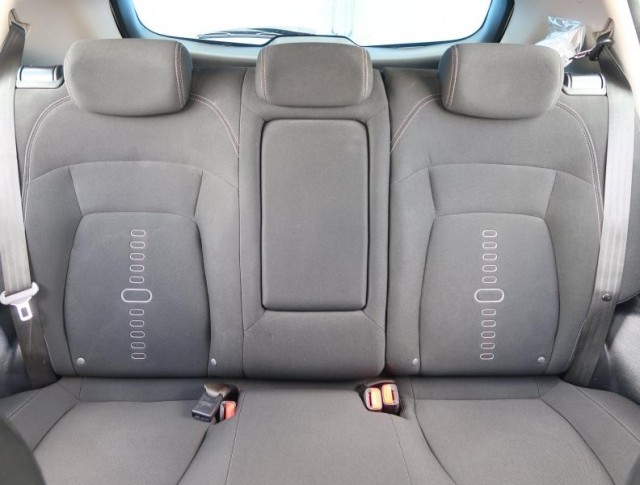 Kia Sportage  2.0 CRDi Active