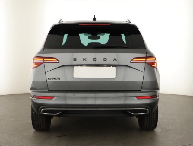 Škoda Karoq  1.5 TSI Sportline