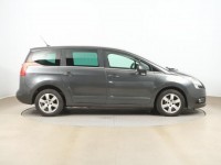 Peugeot 5008  1.6 HDi 