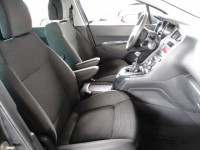 Peugeot 5008  1.6 HDi 