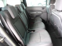Peugeot 5008  1.6 HDi 
