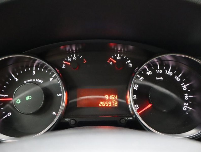 Peugeot 5008  2.0 HDI 