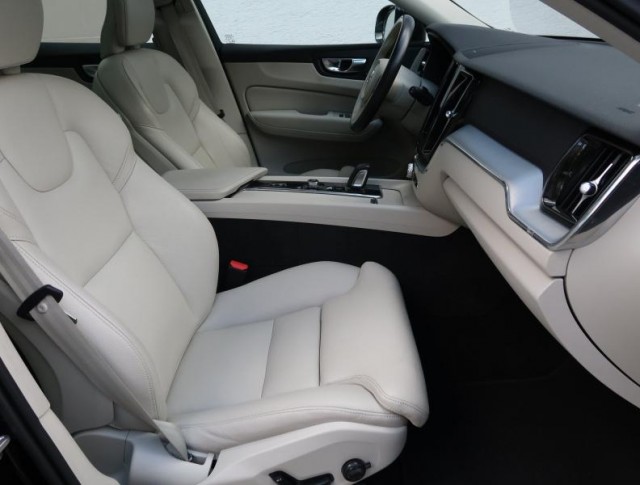 Volvo XC60  T6 Recharge Inscription
