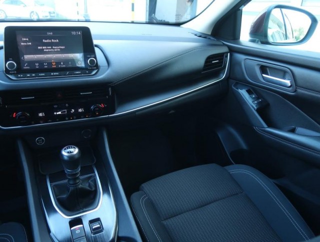 Nissan Qashqai  1.3 DIG-T Acenta
