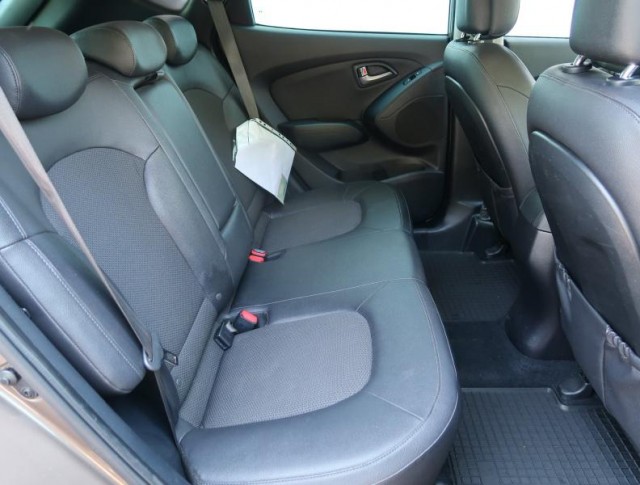 Hyundai ix35  2.0 CRDi 