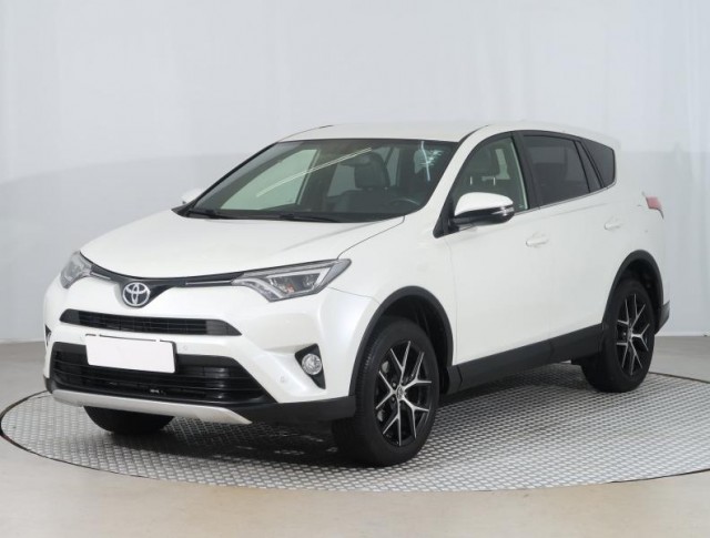 Toyota RAV 4  2.0 VVT-i 