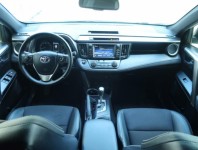 Toyota RAV 4  2.0 VVT-i 