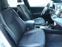Toyota RAV 4  2.0 VVT-i 