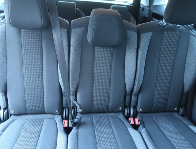 Peugeot 5008  1.5 BlueHDi Allure