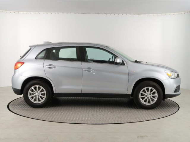 Mitsubishi ASX  1.6 DI-D Inform