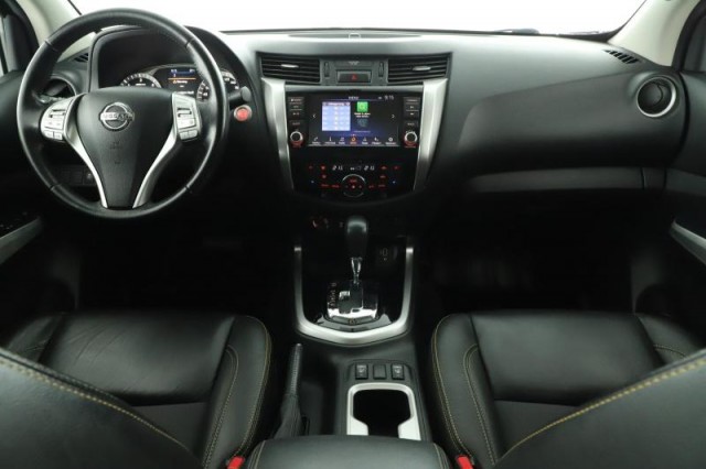 Nissan Navara  2.3 dCi 
