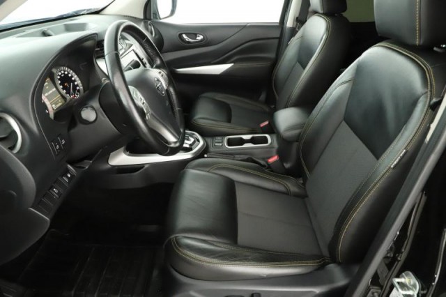 Nissan Navara  2.3 dCi 