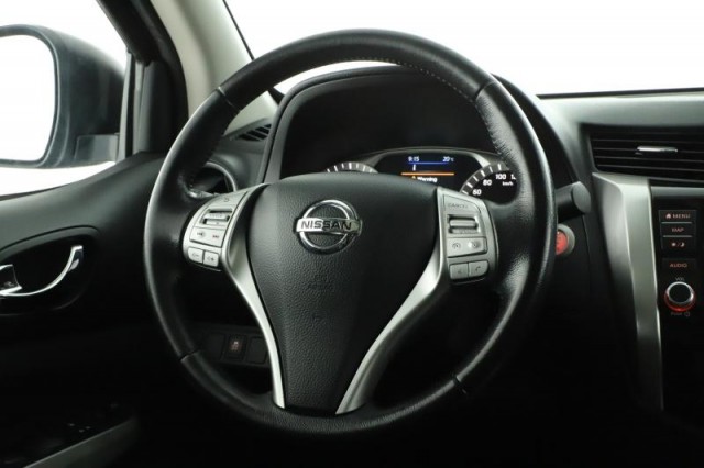 Nissan Navara  2.3 dCi 