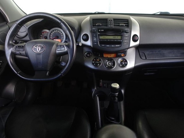 Toyota RAV 4  2.2 D-CAT 