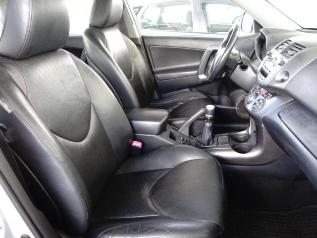 Toyota RAV 4  2.2 D-CAT 