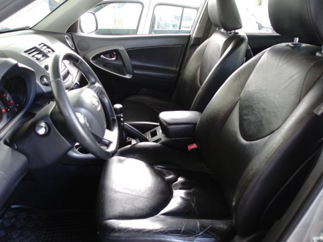 Toyota RAV 4  2.2 D-CAT 