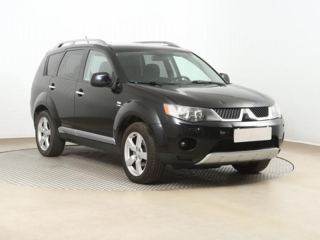 Mitsubishi Outlander  2.2 DI-D 