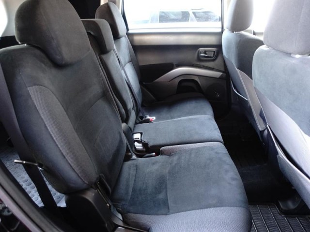 Mitsubishi Outlander  2.2 DI-D 