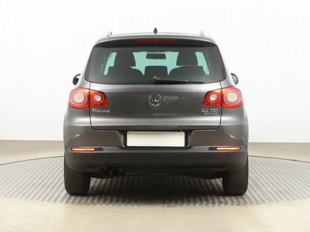 Volkswagen Tiguan  2.0 TDI 