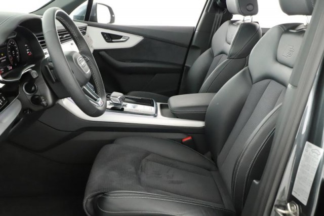 Audi Q7  50 TDI S-Line
