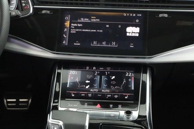 Audi Q7  50 TDI S-Line