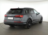 Audi Q7  50 TDI S-Line
