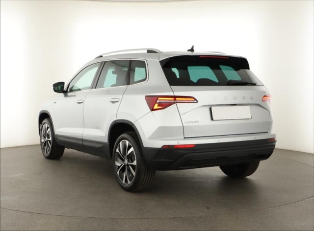 Škoda Karoq  1.5 TSI Drive