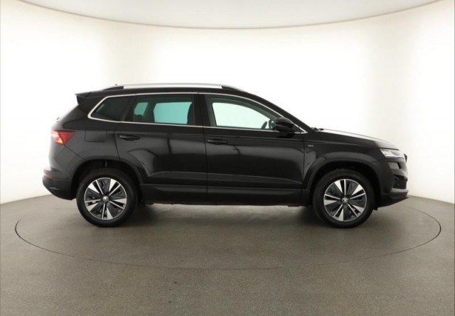 Škoda Karoq  1.0 TSI Drive
