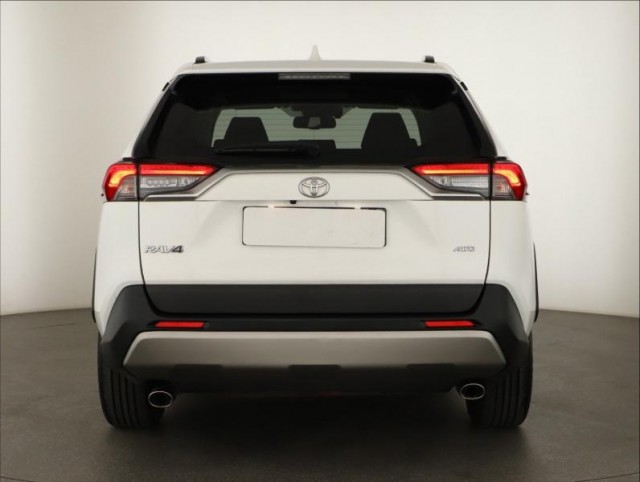 Toyota RAV 4  2.0 Valvematic 