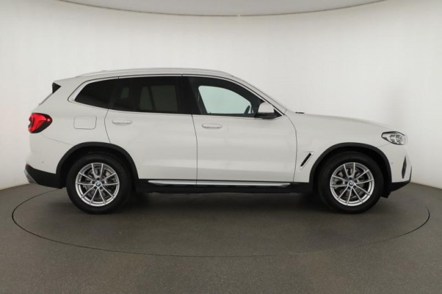 BMW X3  xDrive20i 