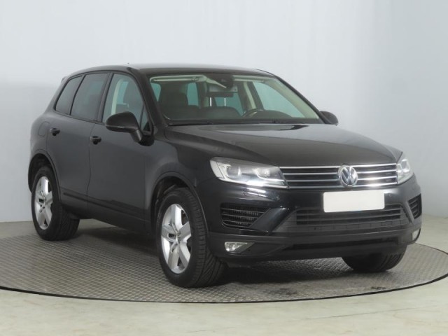 Volkswagen Touareg  3.0 TDI 