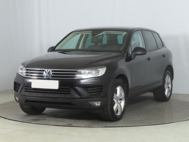 Volkswagen Touareg  3.0 TDI 