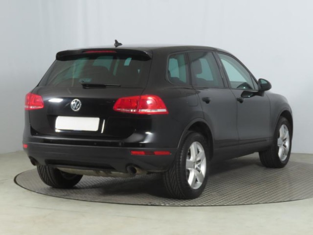 Volkswagen Touareg  3.0 TDI 