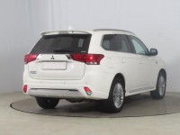 Mitsubishi Outlander  2.4 PHEV Instyle