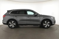 Volkswagen Touareg  3.0 TDI R-Line