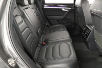 Volkswagen Touareg  3.0 TDI R-Line