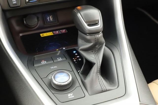 Toyota RAV 4  2.5 Hybrid 