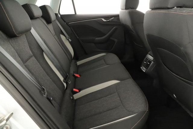 Škoda Kamiq  1.0 TSI Style