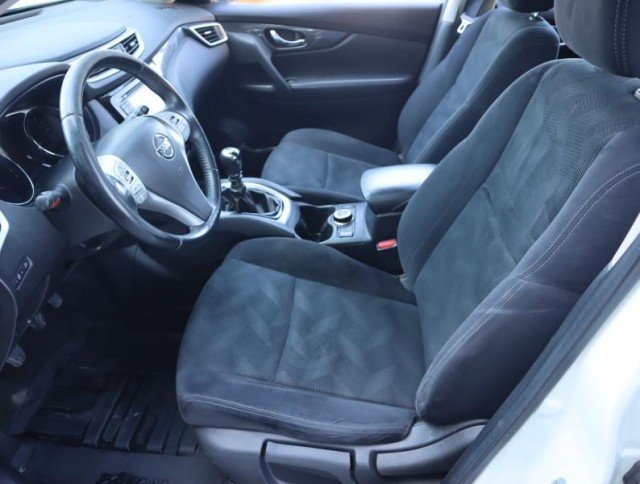 Nissan X-Trail  1.6 dCi 