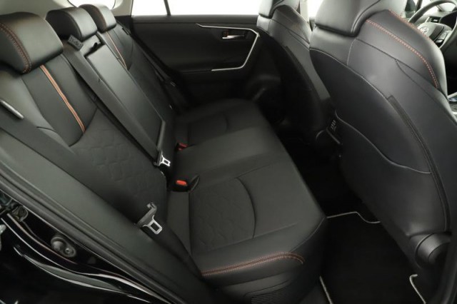 Toyota RAV 4  2.5 Hybrid Adventure