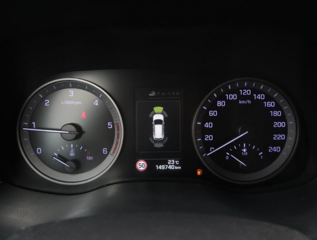 Hyundai Tucson  2.0 CRDi 
