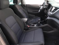 Hyundai Tucson  2.0 CRDi 