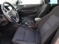 Hyundai Tucson  2.0 CRDi 