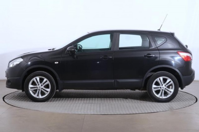 Nissan Qashqai  1.6 