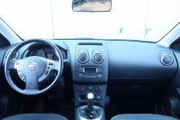 Nissan Qashqai  1.6 