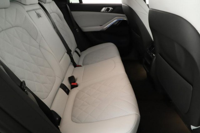 BMW X6  xDrive30d M Paket