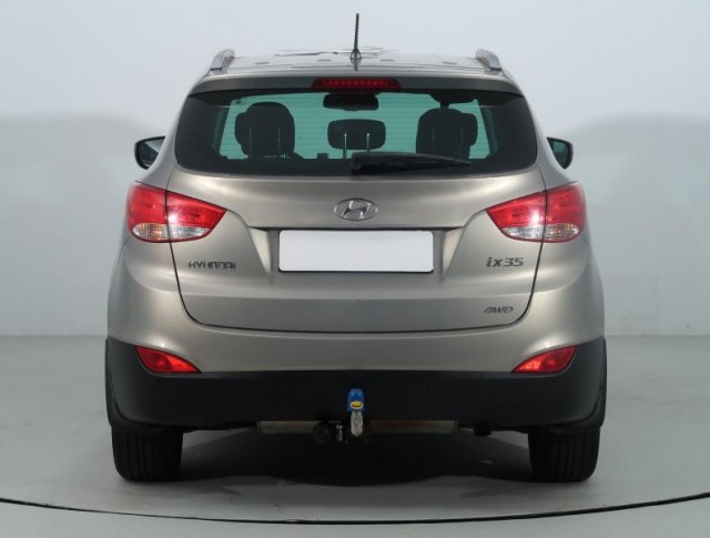 Hyundai ix35  2.0 CVVT 