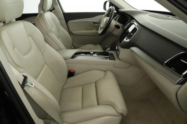 Volvo XC90  D5 AWD 