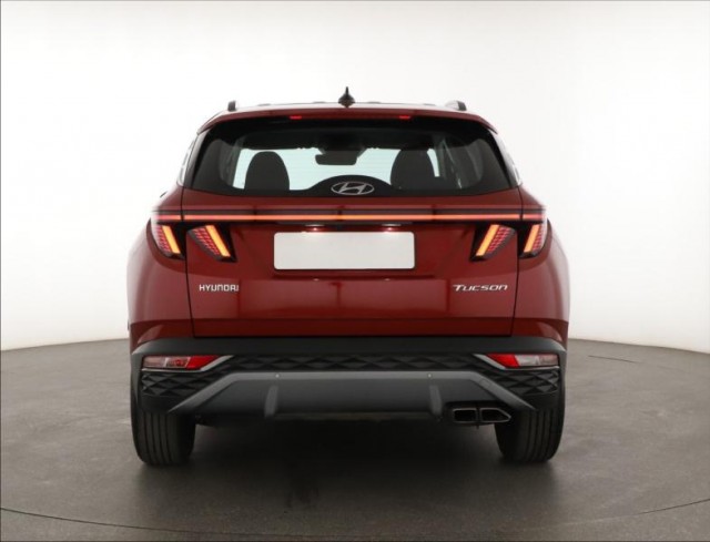 Hyundai Tucson  1.6 T-GDI 48V MHEV Smart