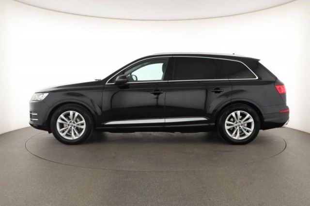 Audi Q7  3.0 TDI 